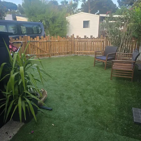 Oasis Louisitanienne * Hyères